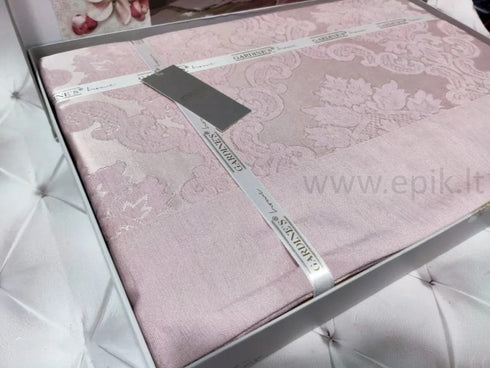 Prabangi austinių žakardo raštų lovatiesė "Gardine's Diva" su 2 pagalvių užvalkalais, rožinė